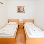 Apartment Appartementhaus Zell By In One Zell am See