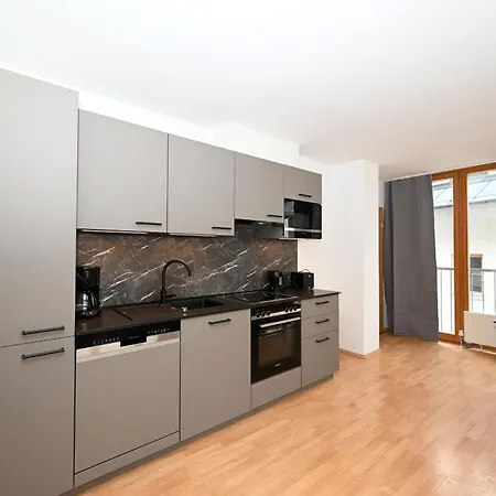 Appartementhaus Zell By In One Апартаменты *