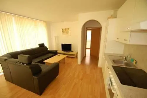 Apartment Appartementhaus Zell By In One *